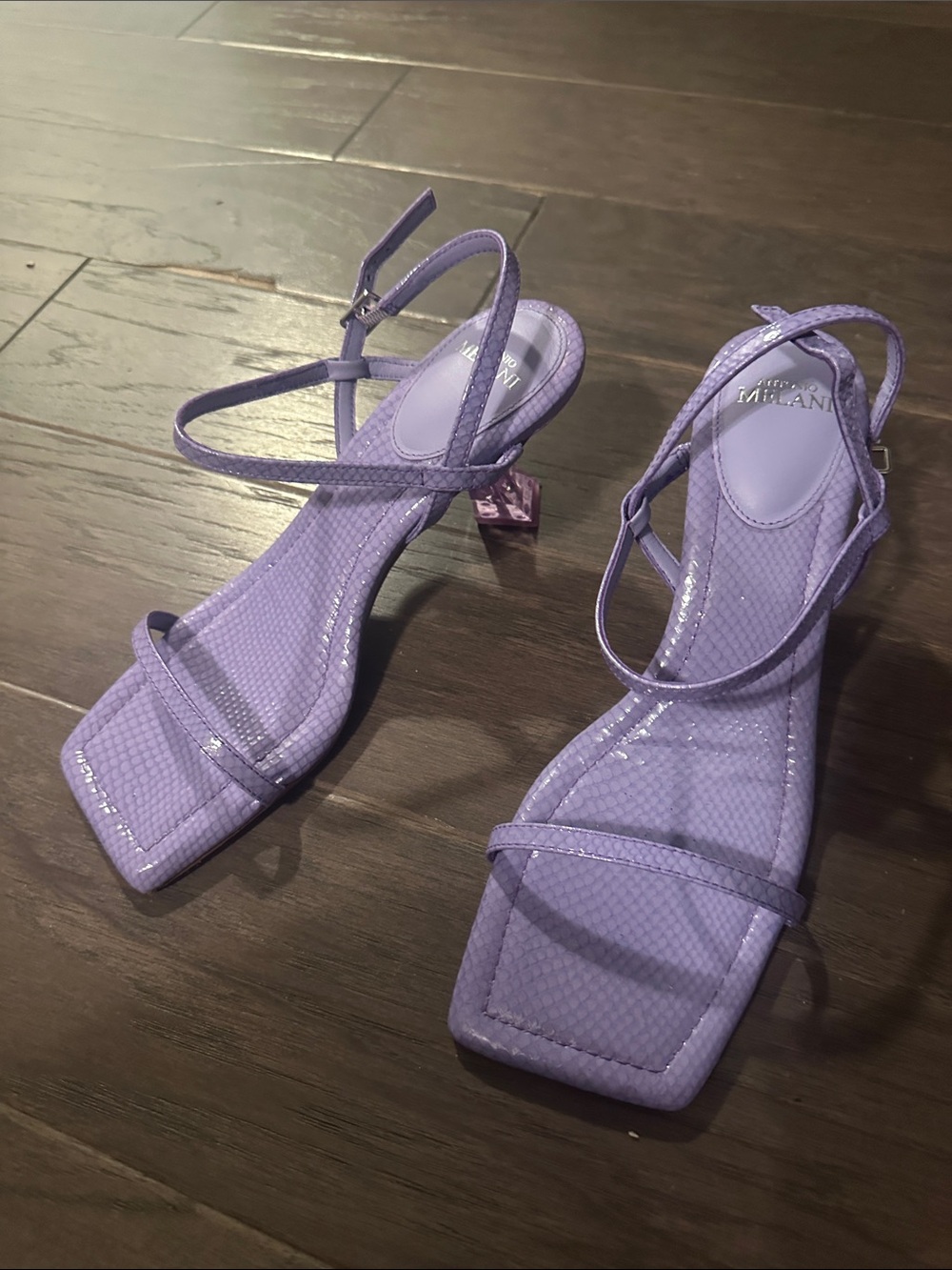 ANTONIO MELANI Lavender Strappy Square-Toe Block Heel Sandals